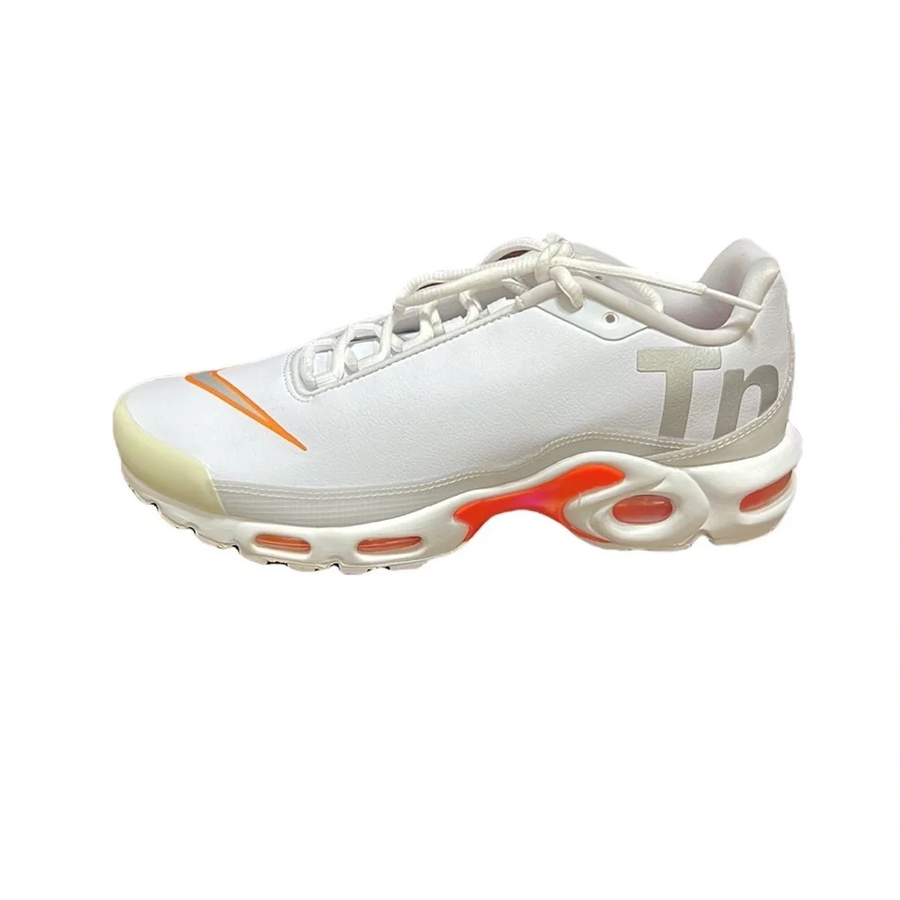 Nike Air Max Plus TN SE Big Logo White Silver Sneakers Size 8